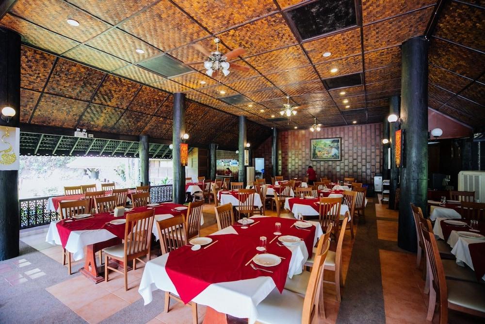Lanna Chiang Mai Resort 3*