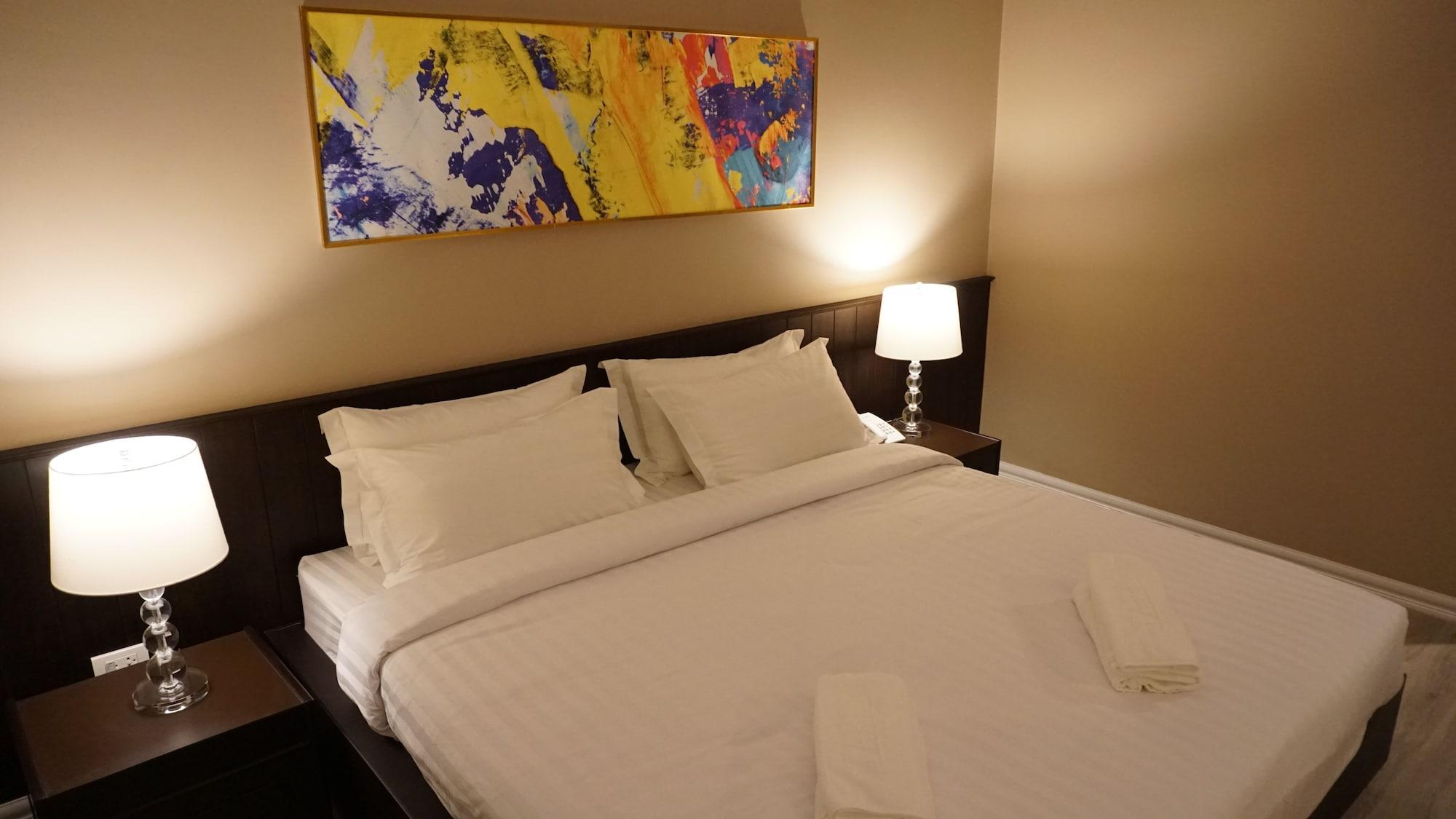 Taris Art Hotel Phrae