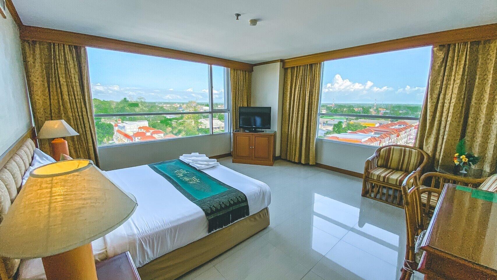 K Park Grand Sha Certified 3* Surat Thani