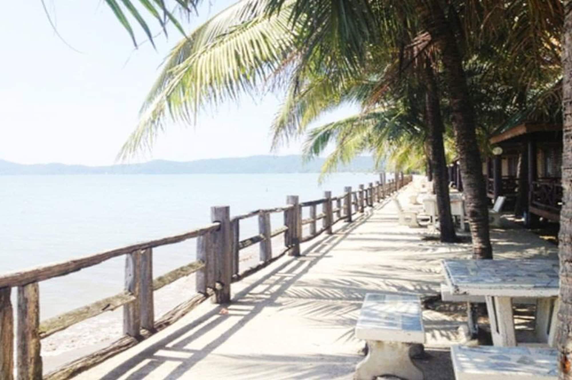 Sri Phairin Hotel Tha Mai