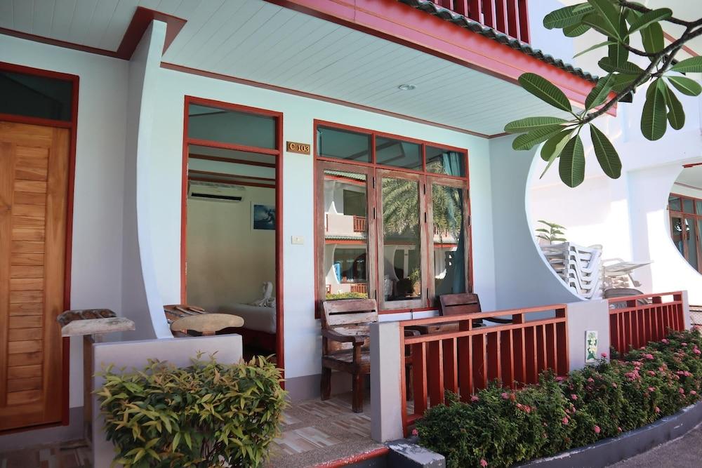 Hotel Bamboo @