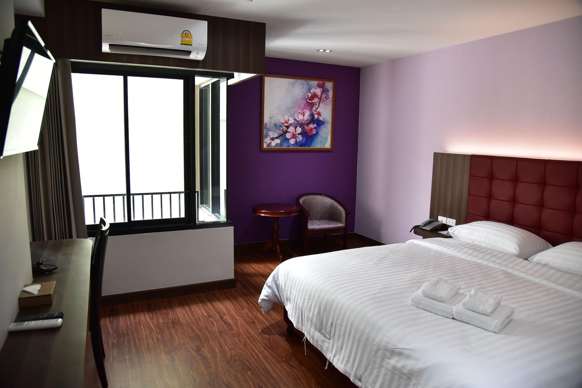 Grand Pink Hatyai 3*