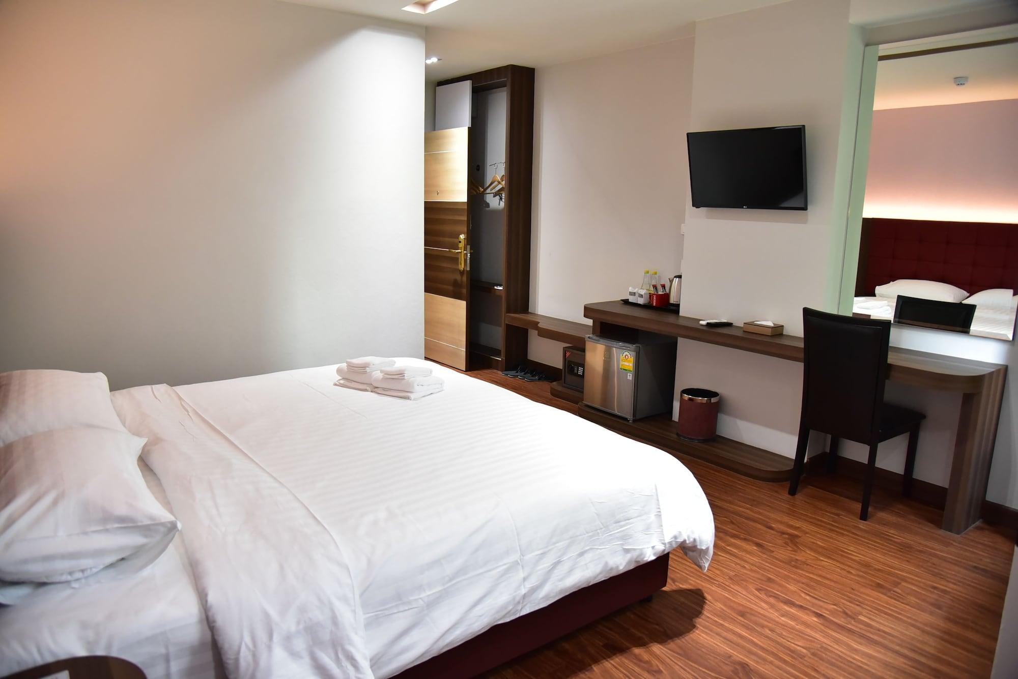 Grand Pink Hatyai Hotel 3*