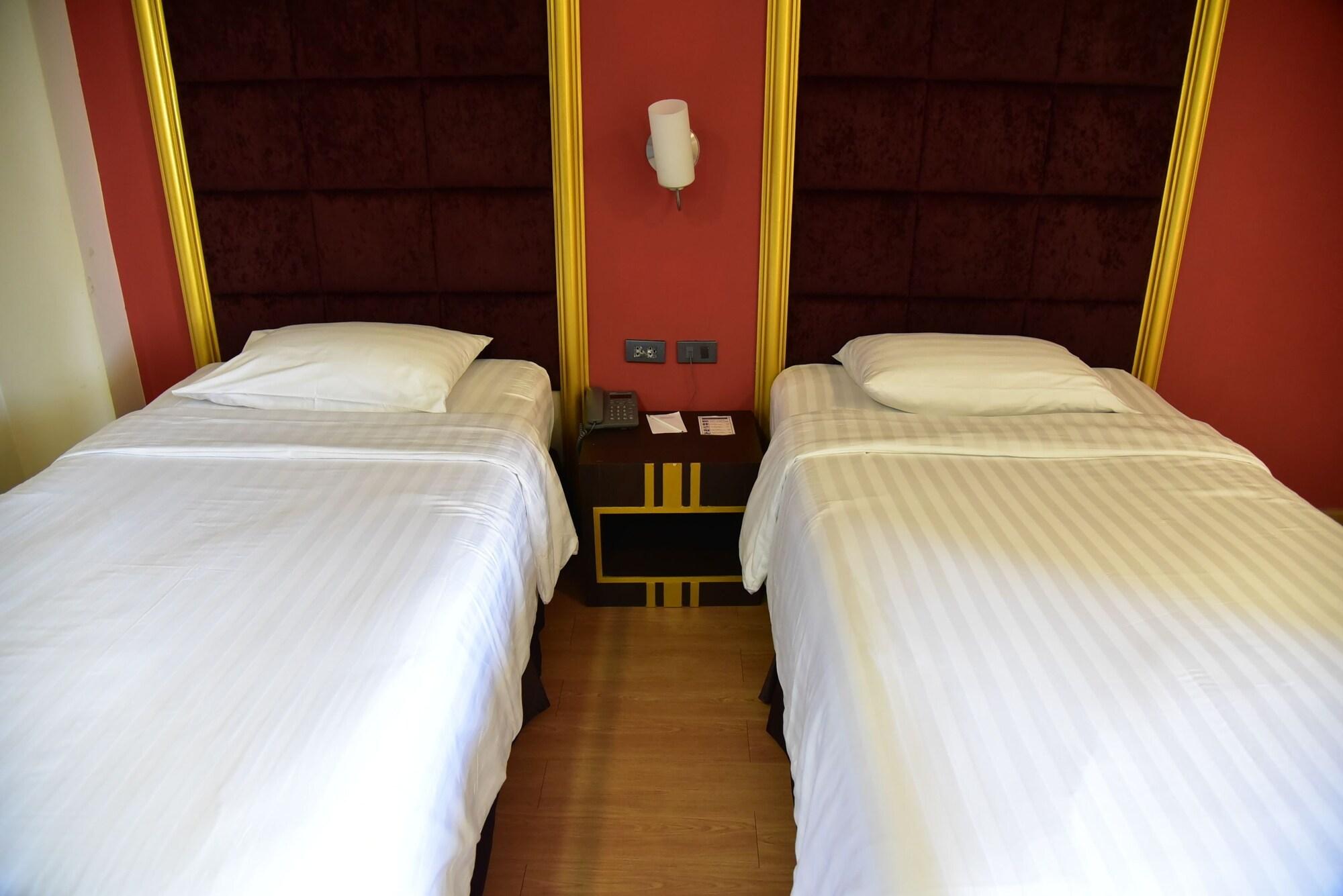 Hotel Grand Pink Hatyai 3*