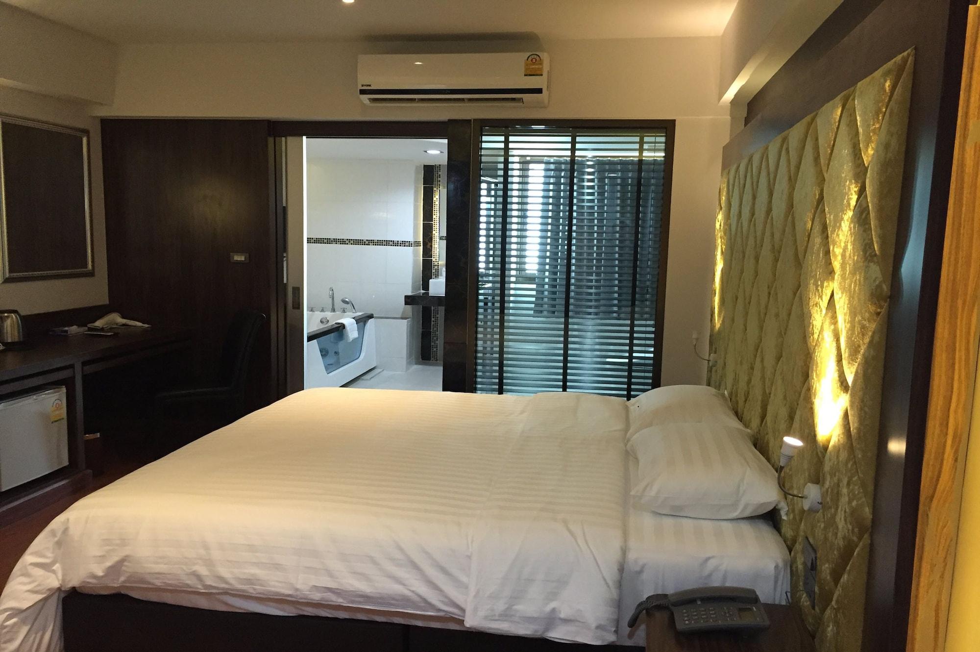 Hotel Grand Pink Hatyai