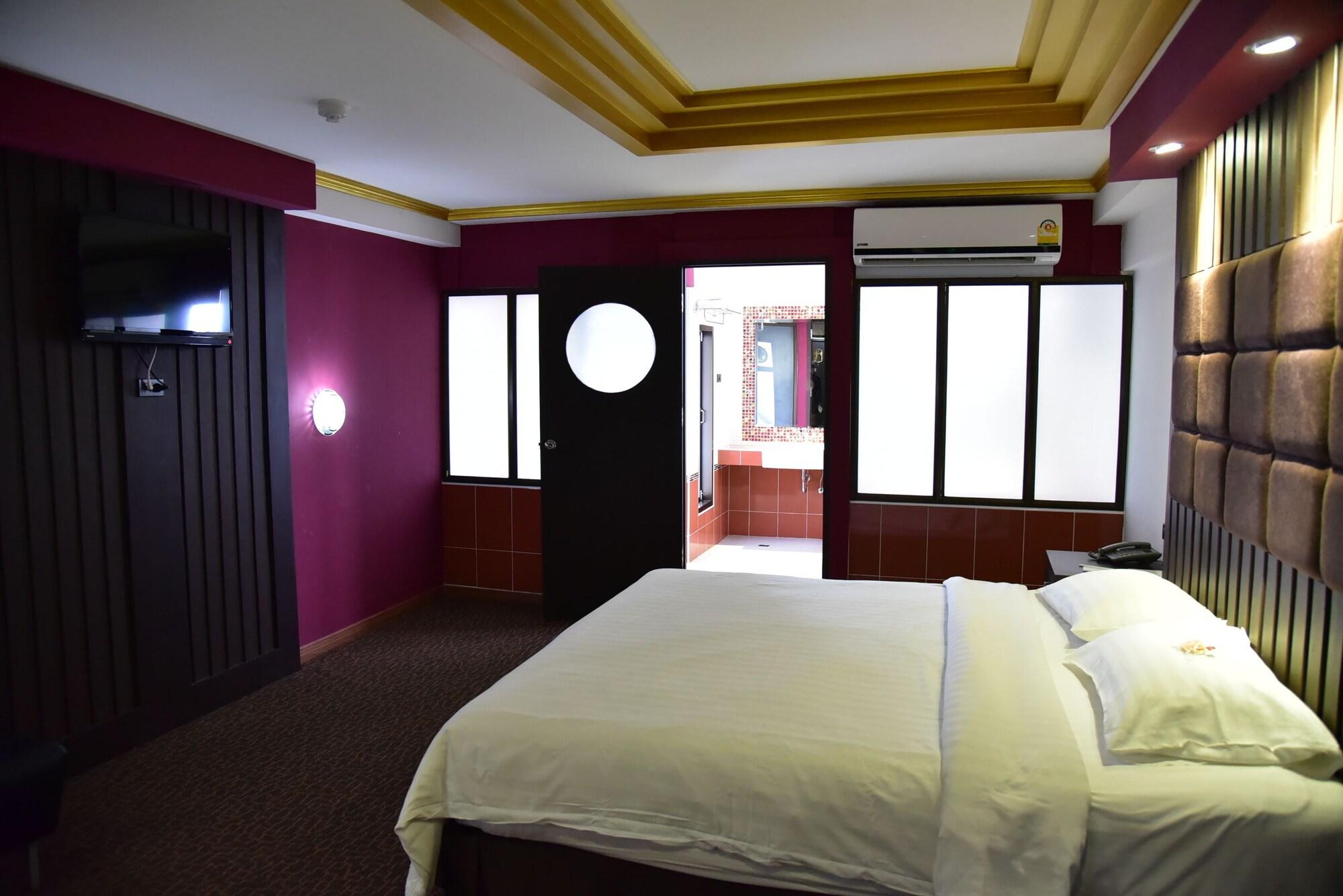 Hotel Grand Pink Hatyai