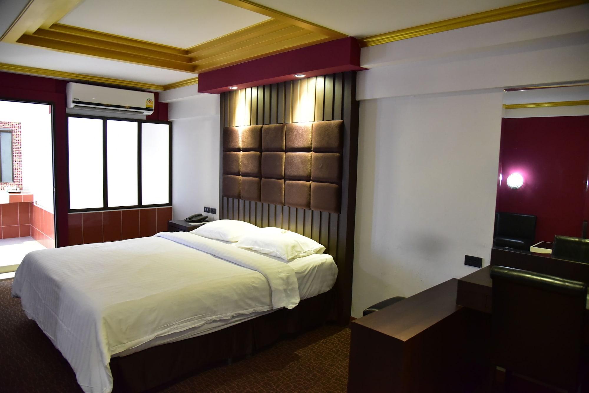 Grand Pink Hatyai 3*