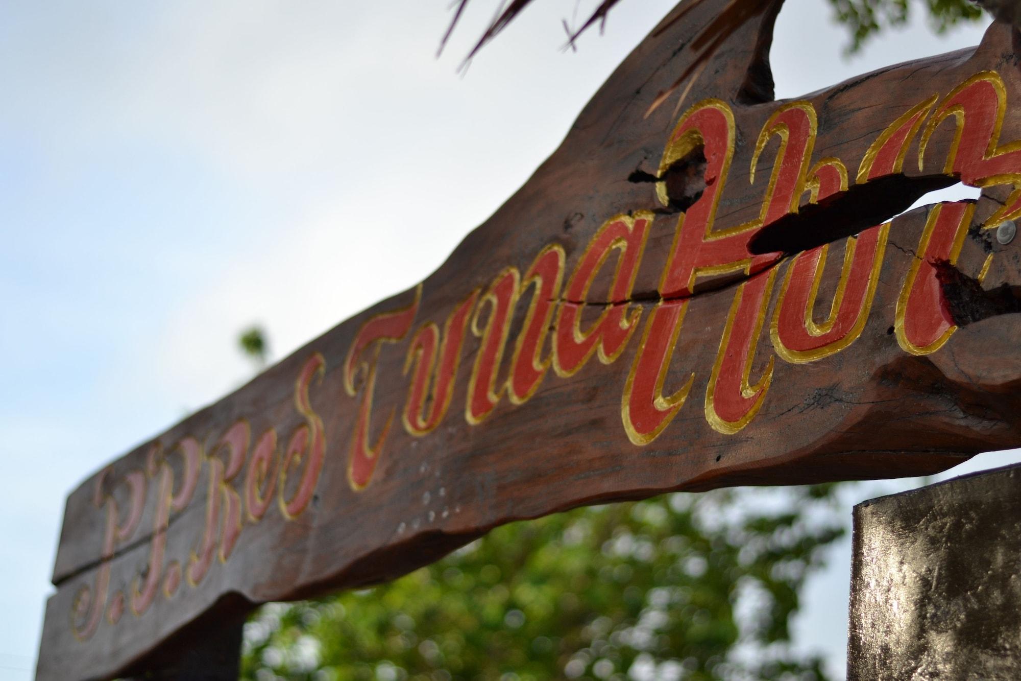 Pp Red Tuna Hut