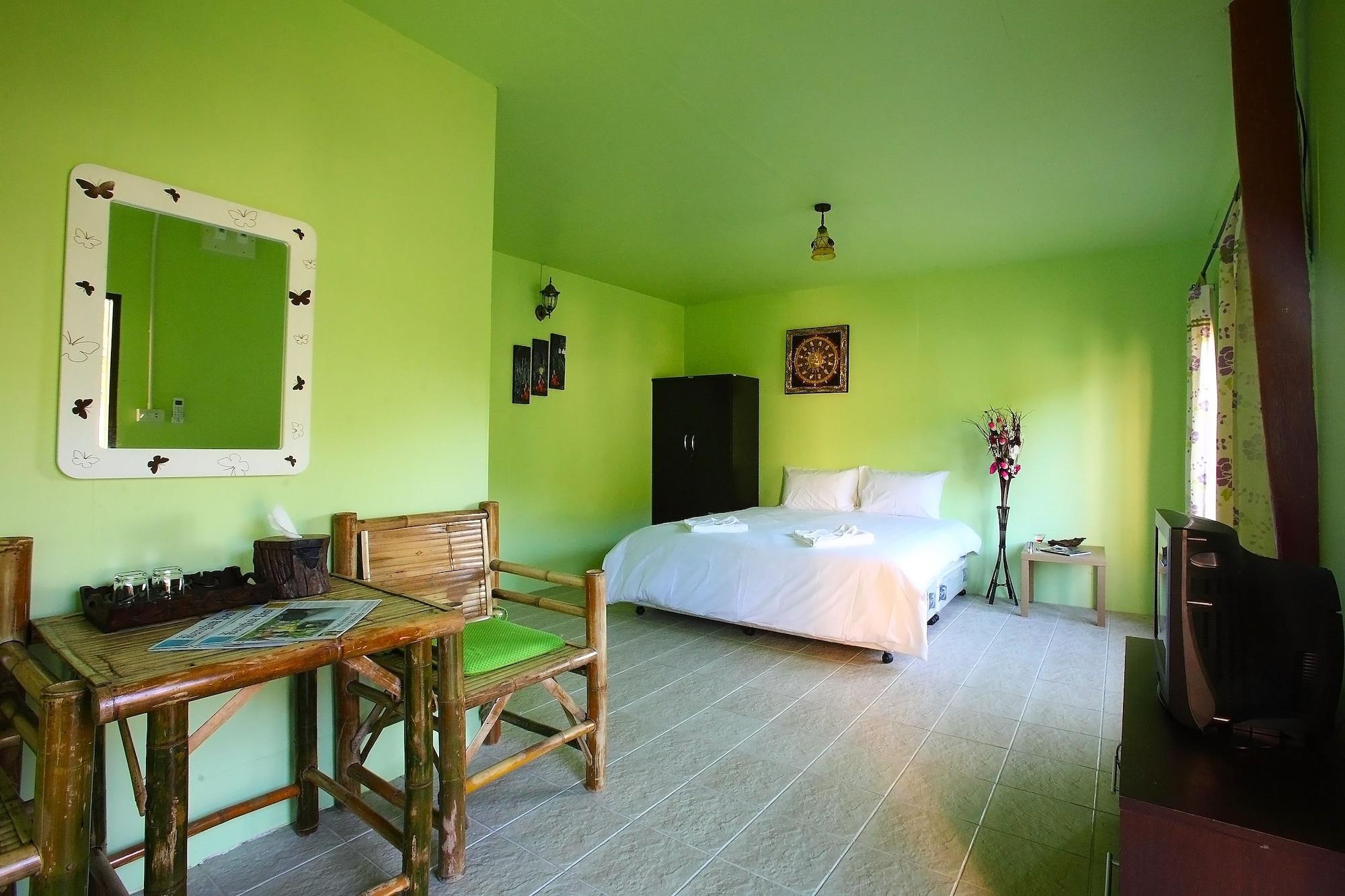 Resort Pp Red Tuna Hut 2*