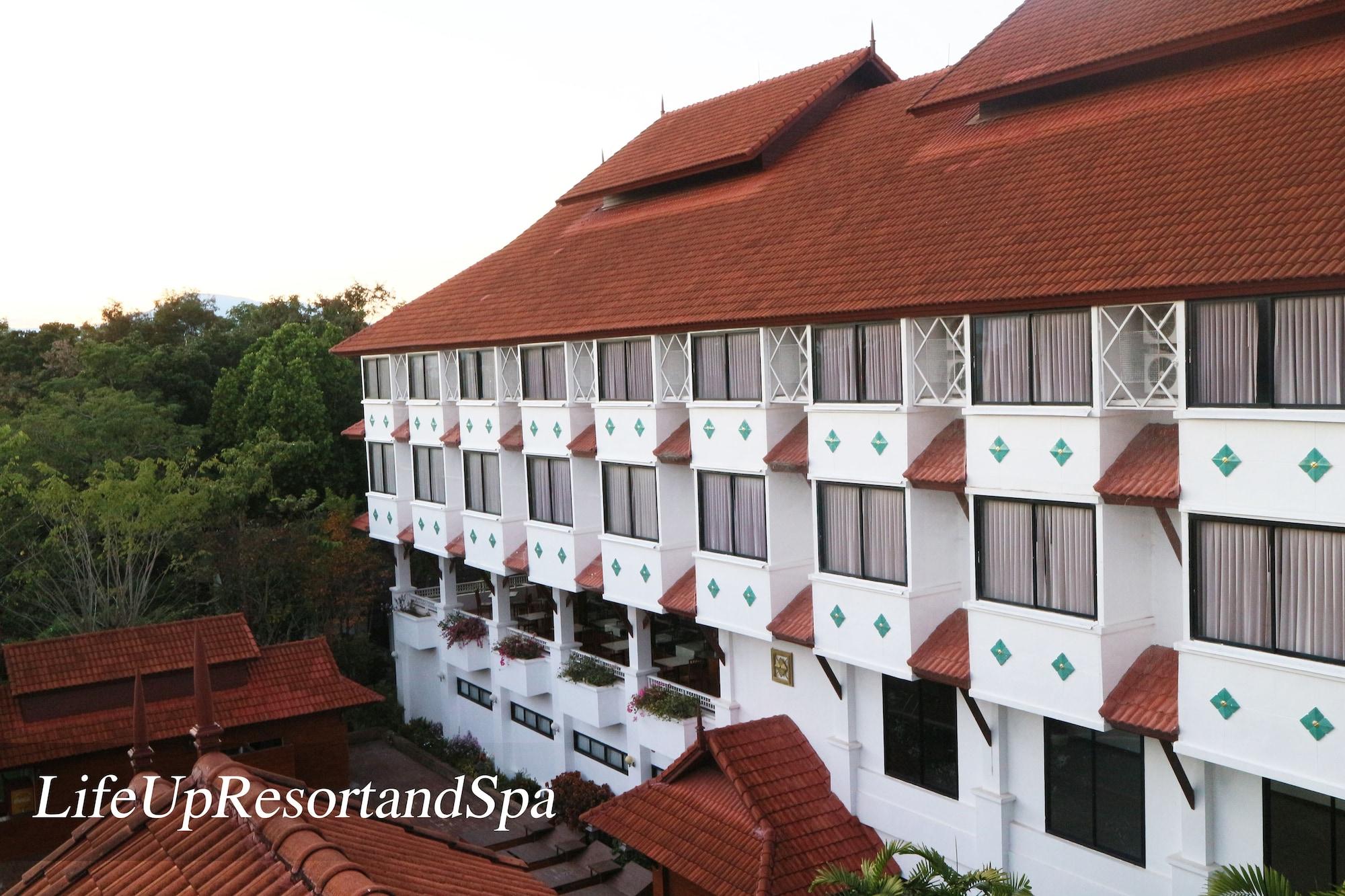 Life Up And Chiang Mai