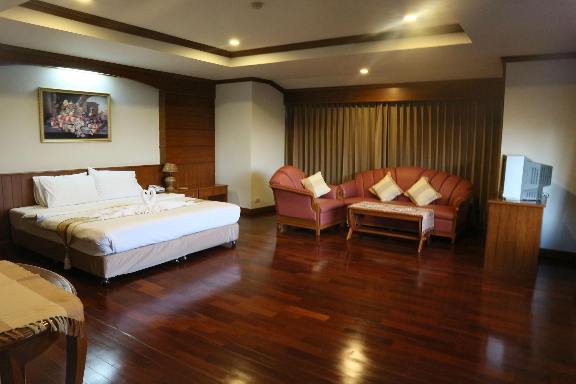 Life Up And Hotel Chiang Mai