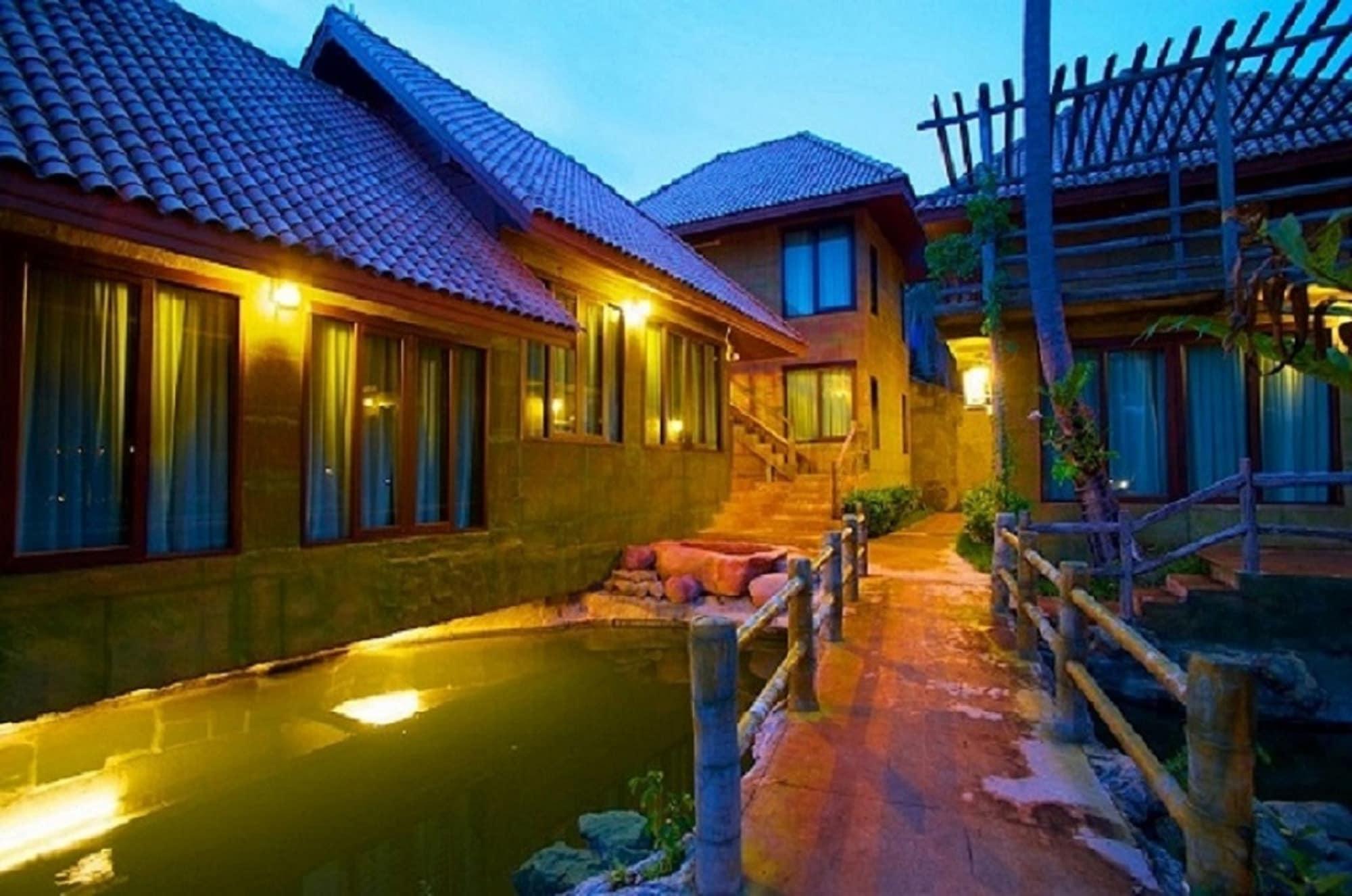 Blues River 4*