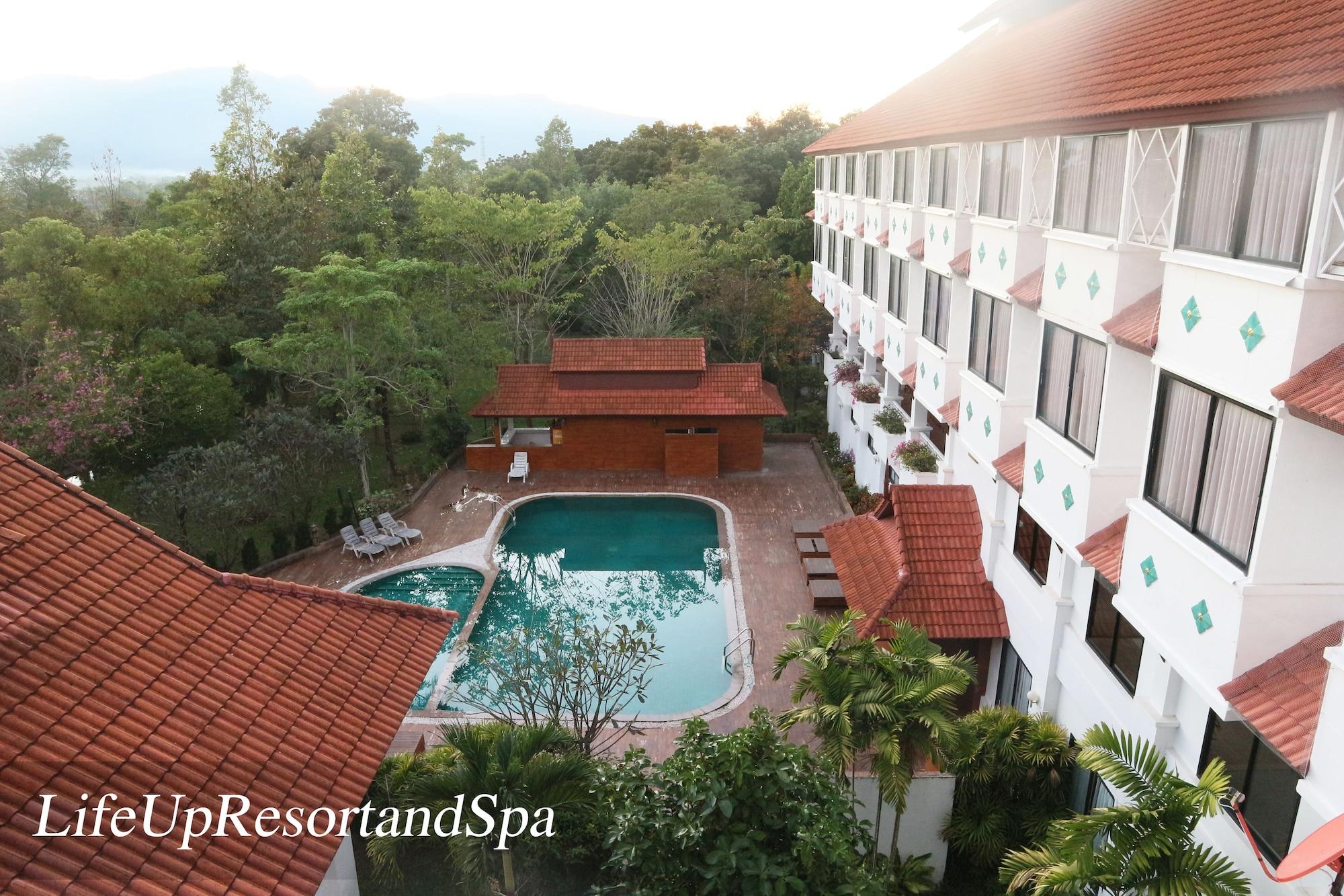 Life Up And 3* Chiang Mai
