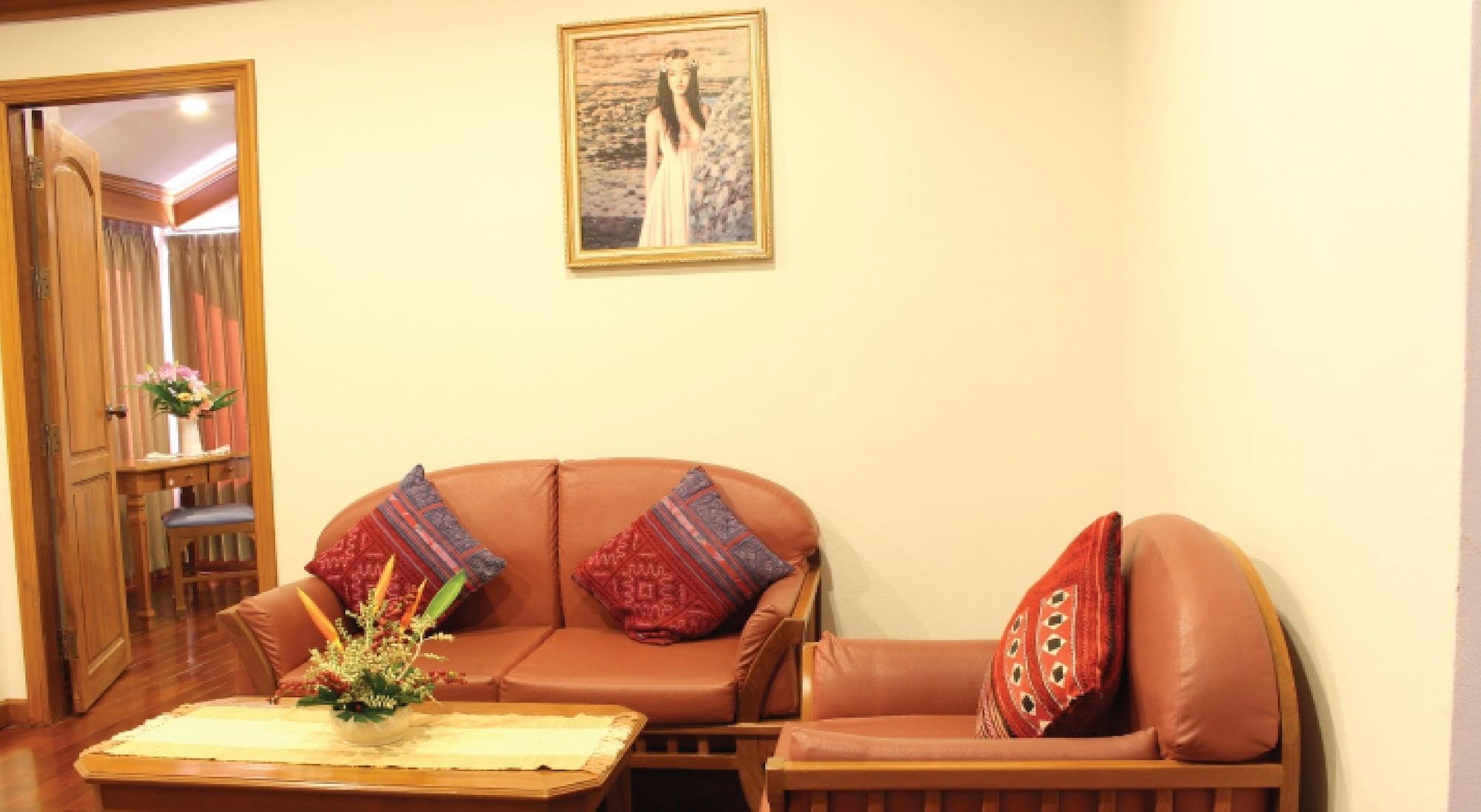 Life Up And 3* Chiang Mai
