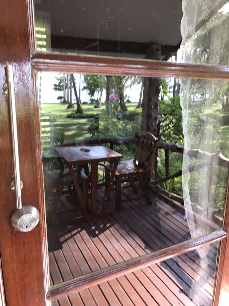 Resort Dusita Koh Kood