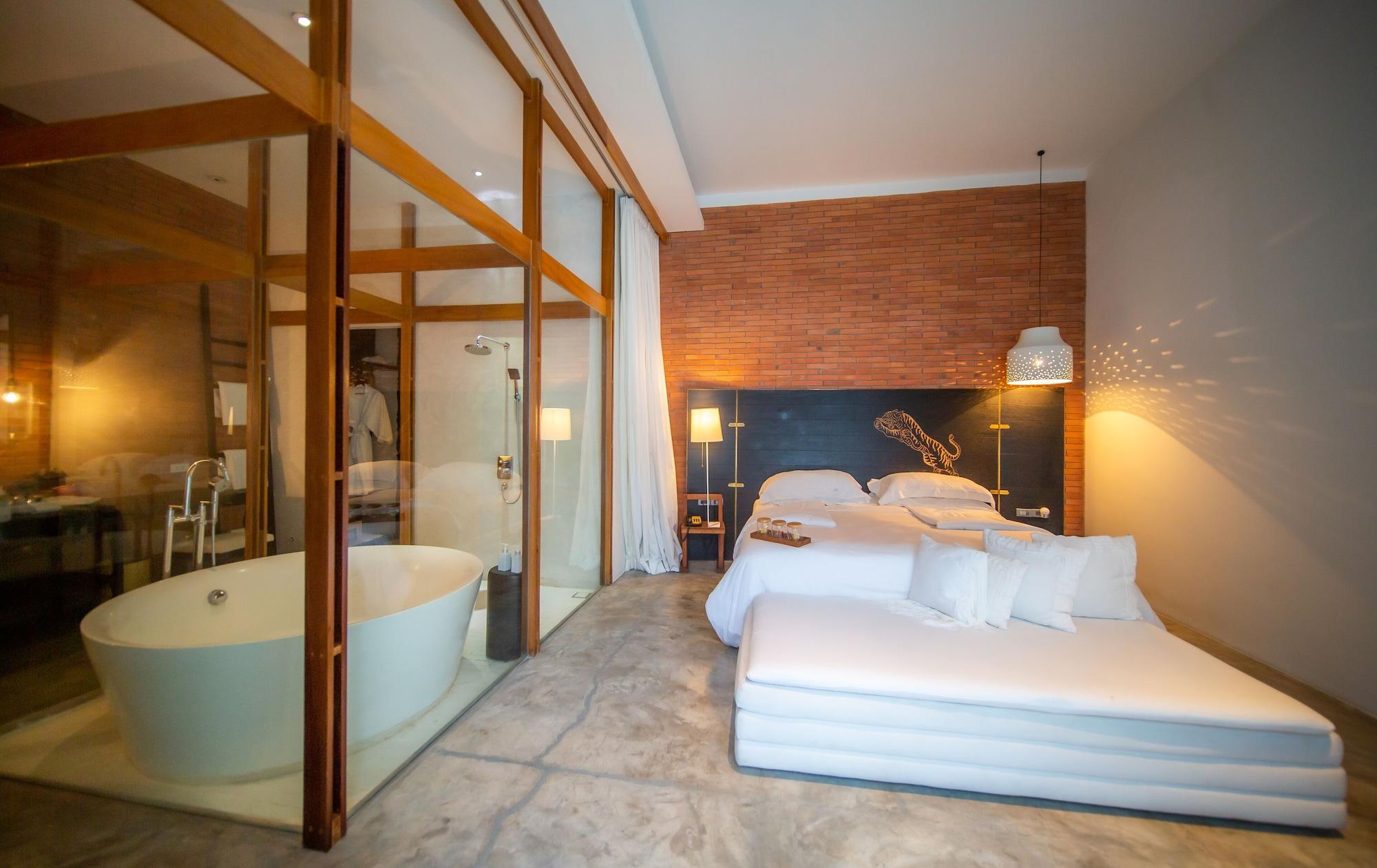 Sala Hotel