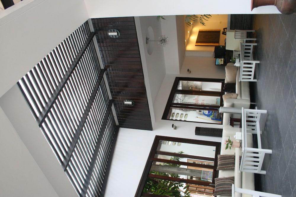 Baantalay Thungwualaen Hotel
