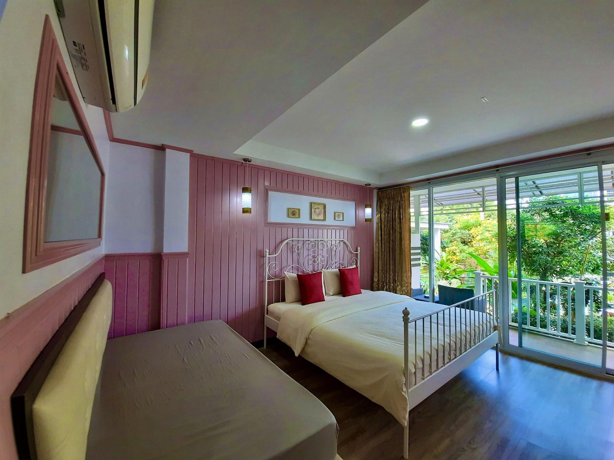 Resort Riviera Ko Lan