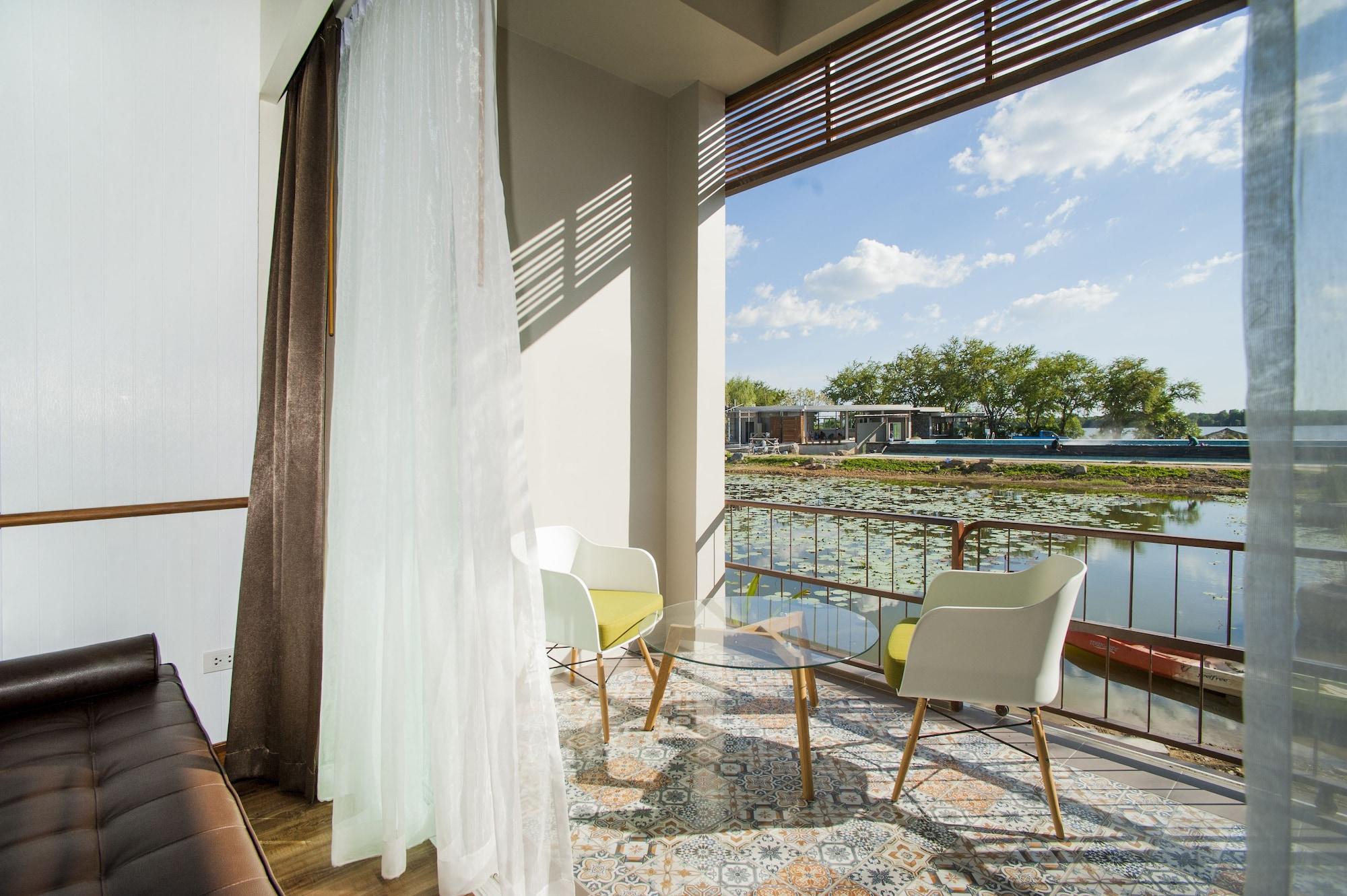Hotel Baan Rim Ao 4*