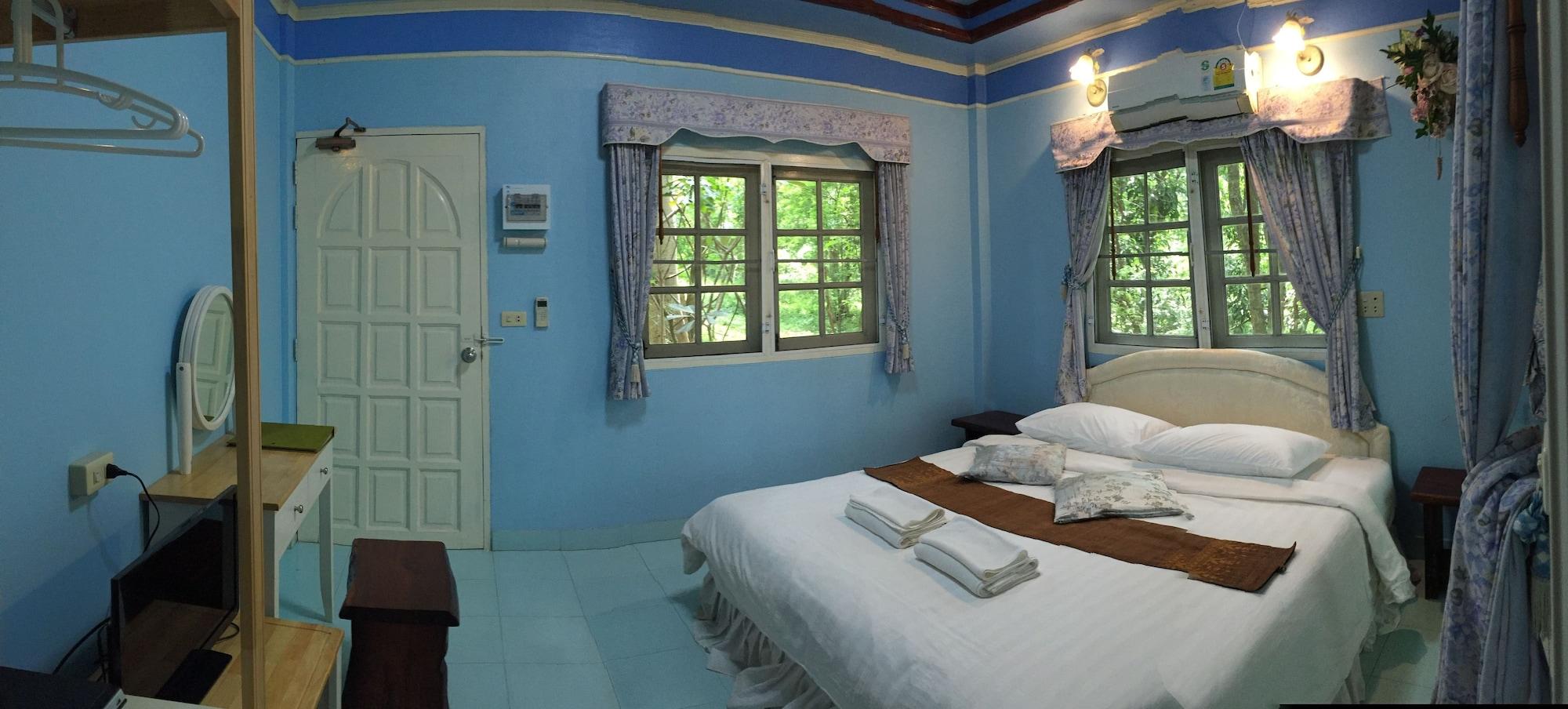 Resort Saiyok River House Sai Yok