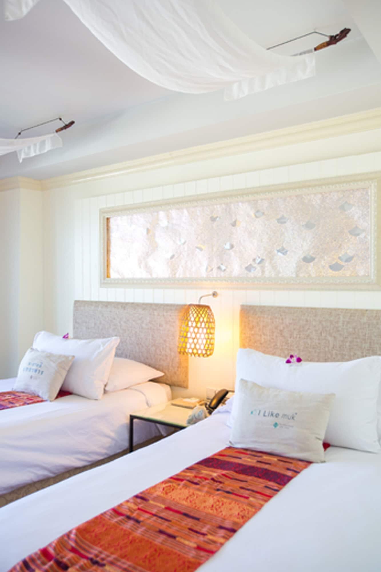 Hotel Ploy Palace