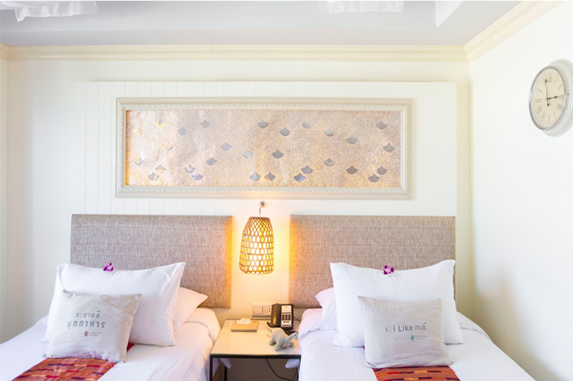 Ploy Palace 4*