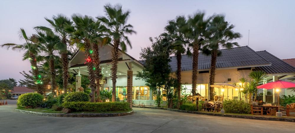 Martina Hotel 3*