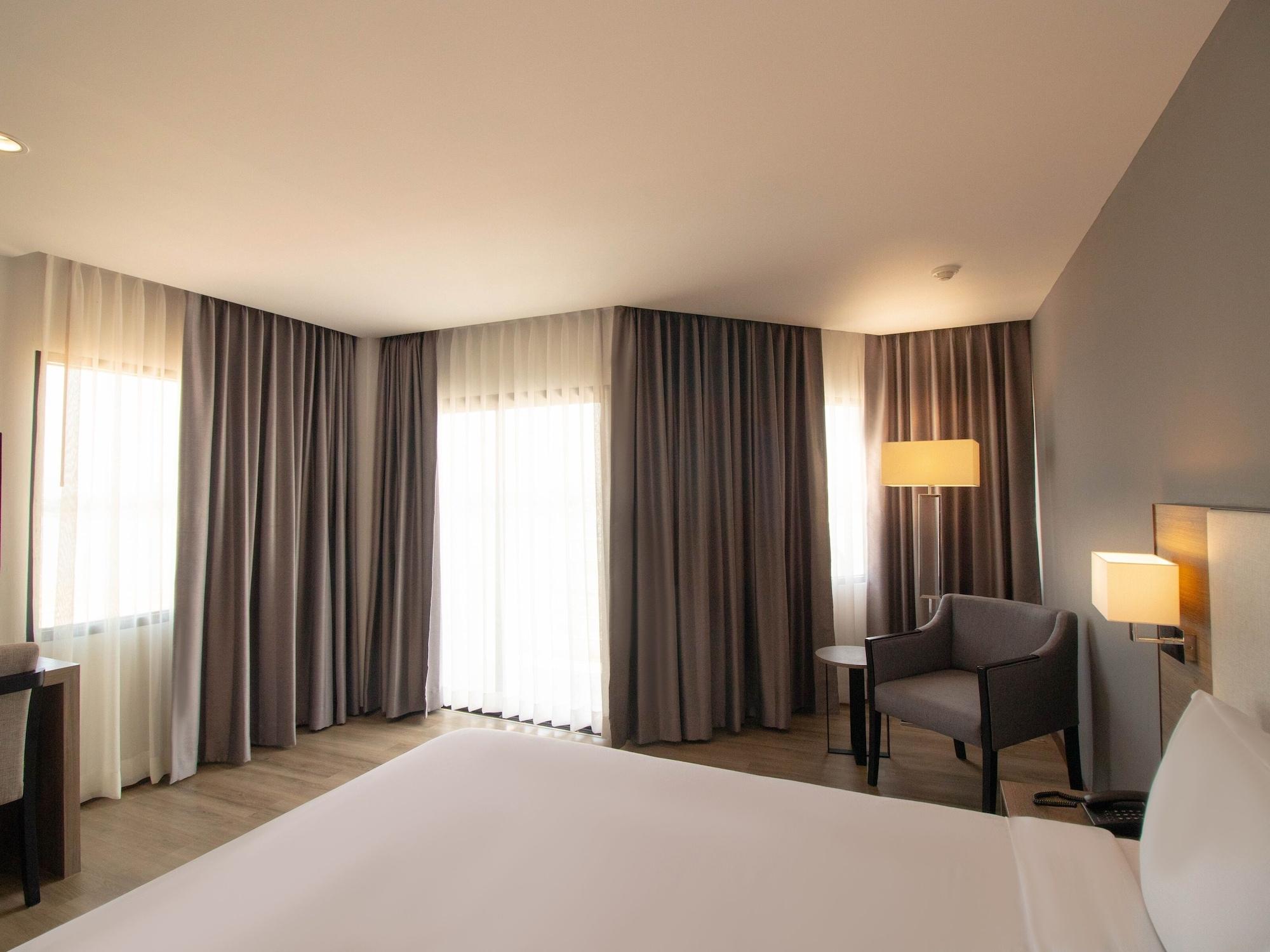 Fortune View Khong