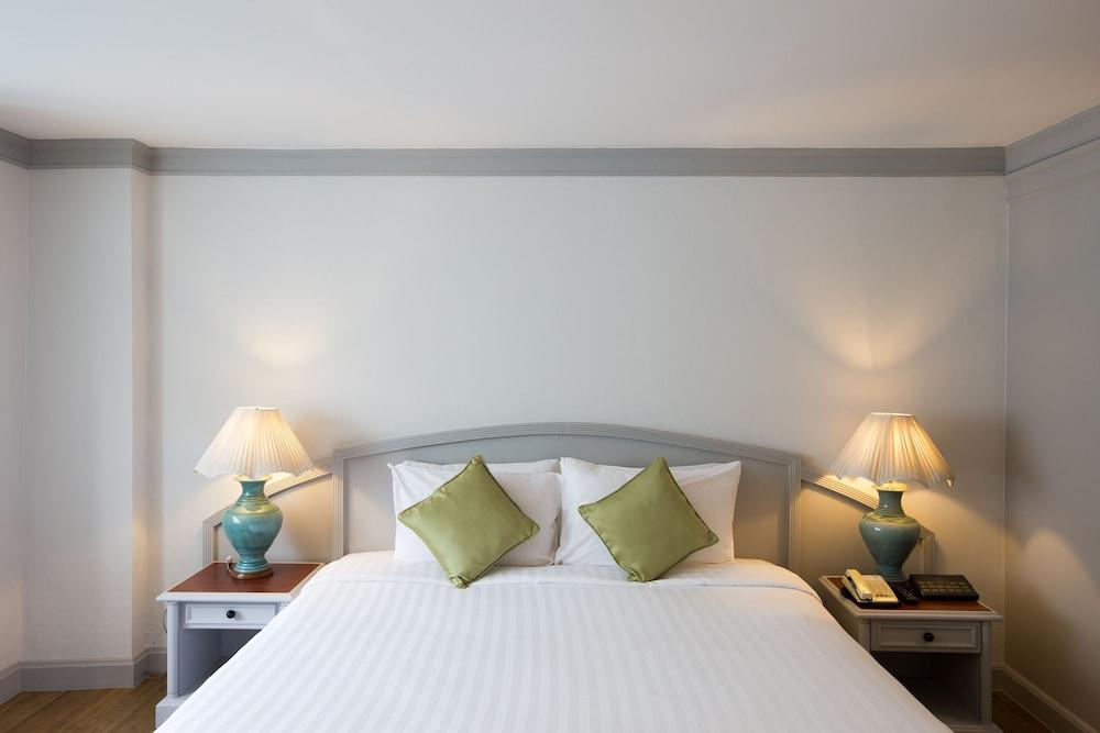 The Imperial & Convention Centre 4*