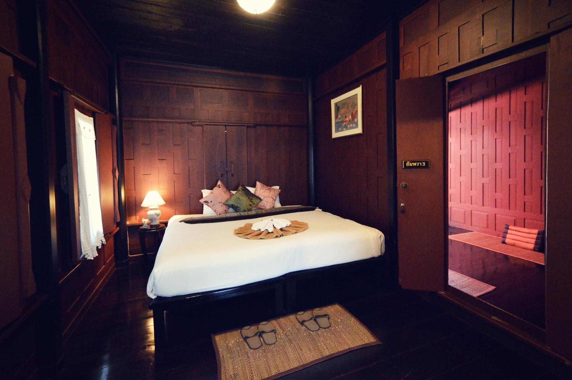 The Legend Maeklong Hotel