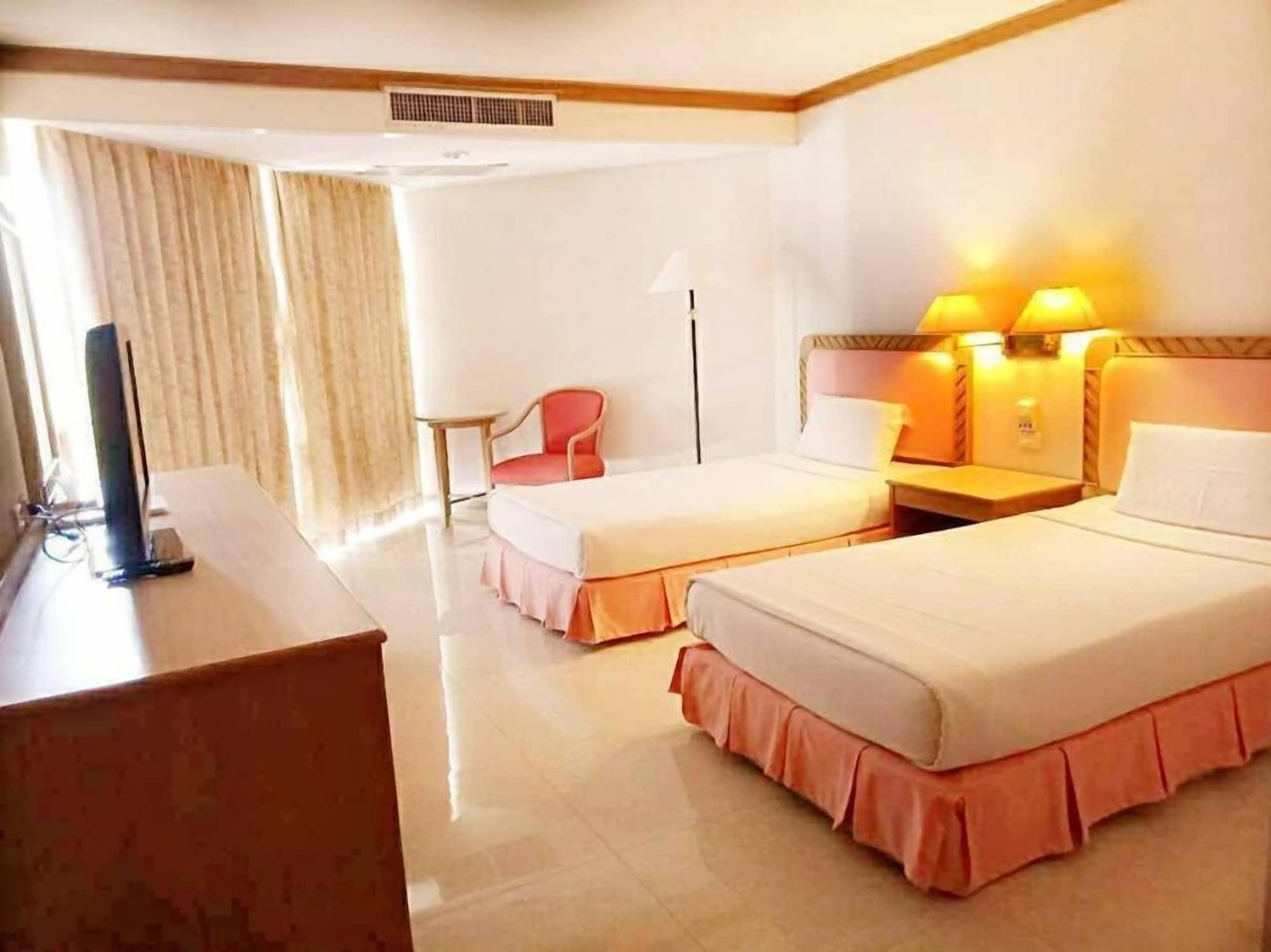 Hotel Golden