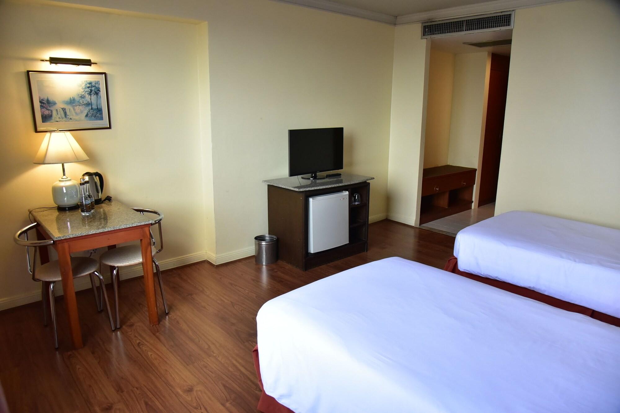 Lee Gardens Plaza - Sha Hotel