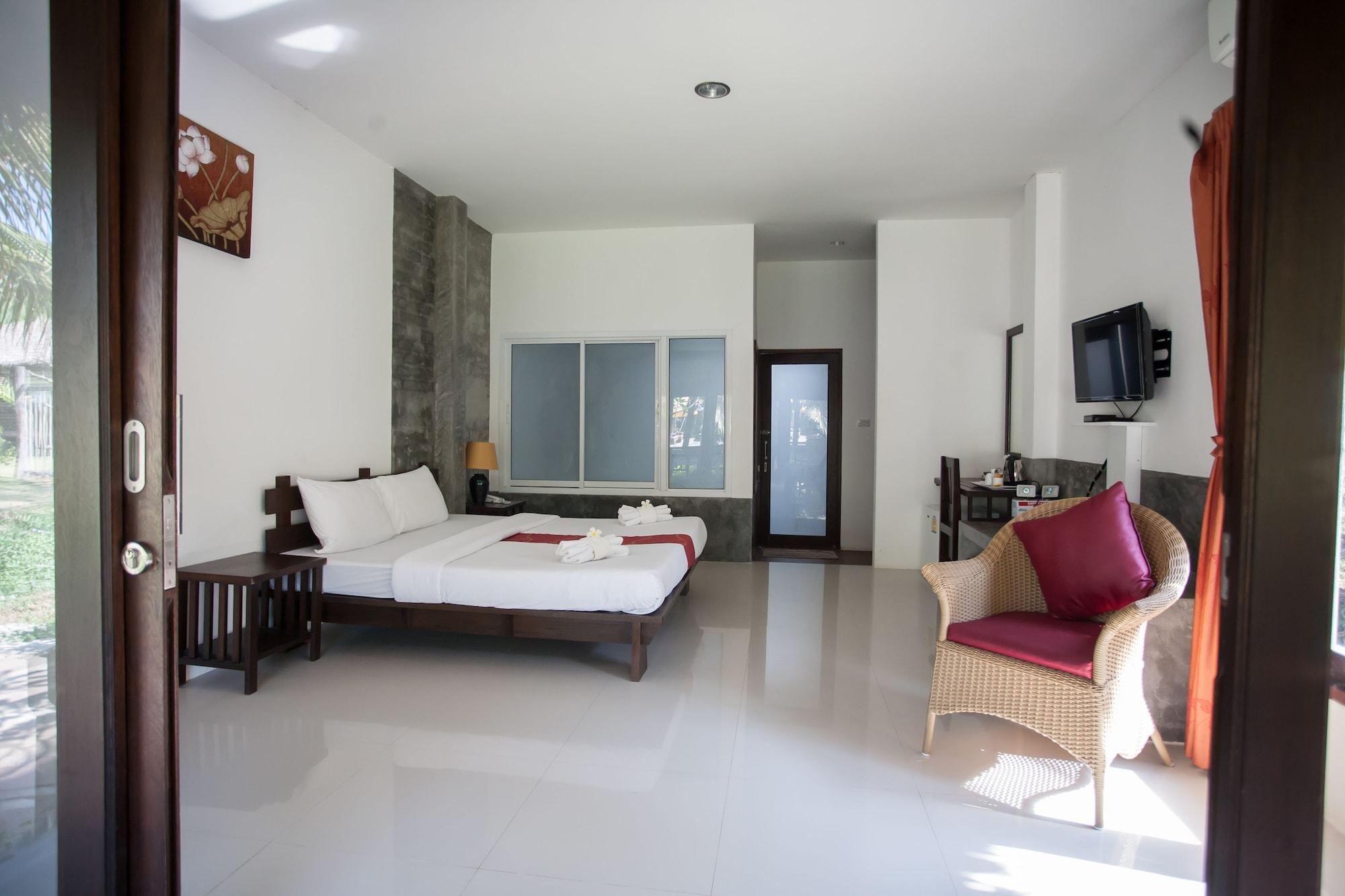 Nana & Resort Pathiu