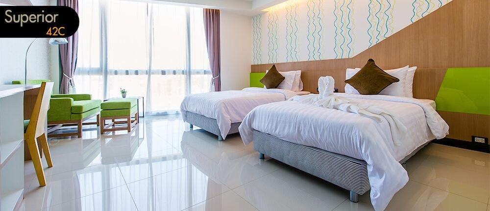 42c The Chic Hotel 4*