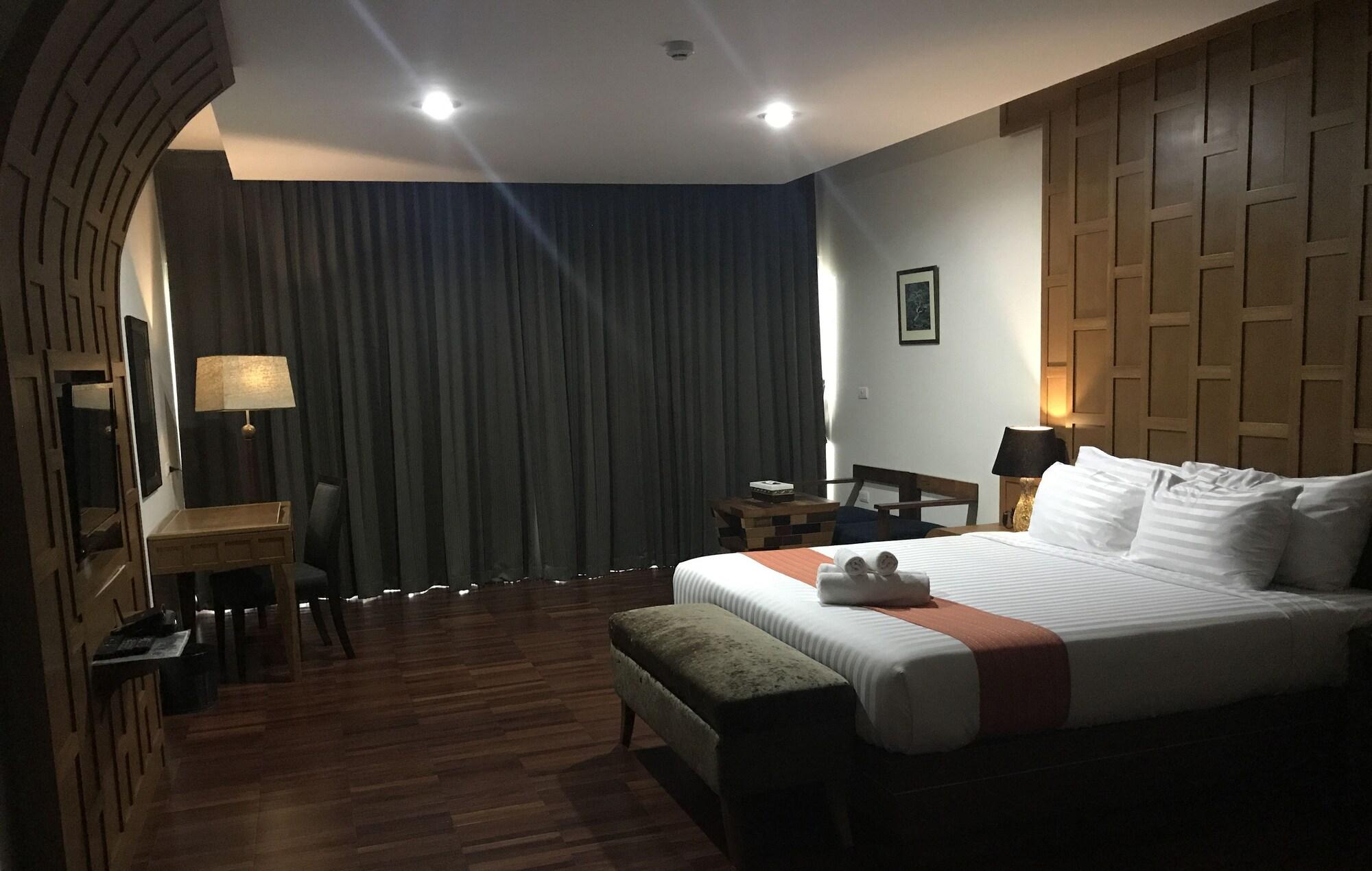 Taman 4*