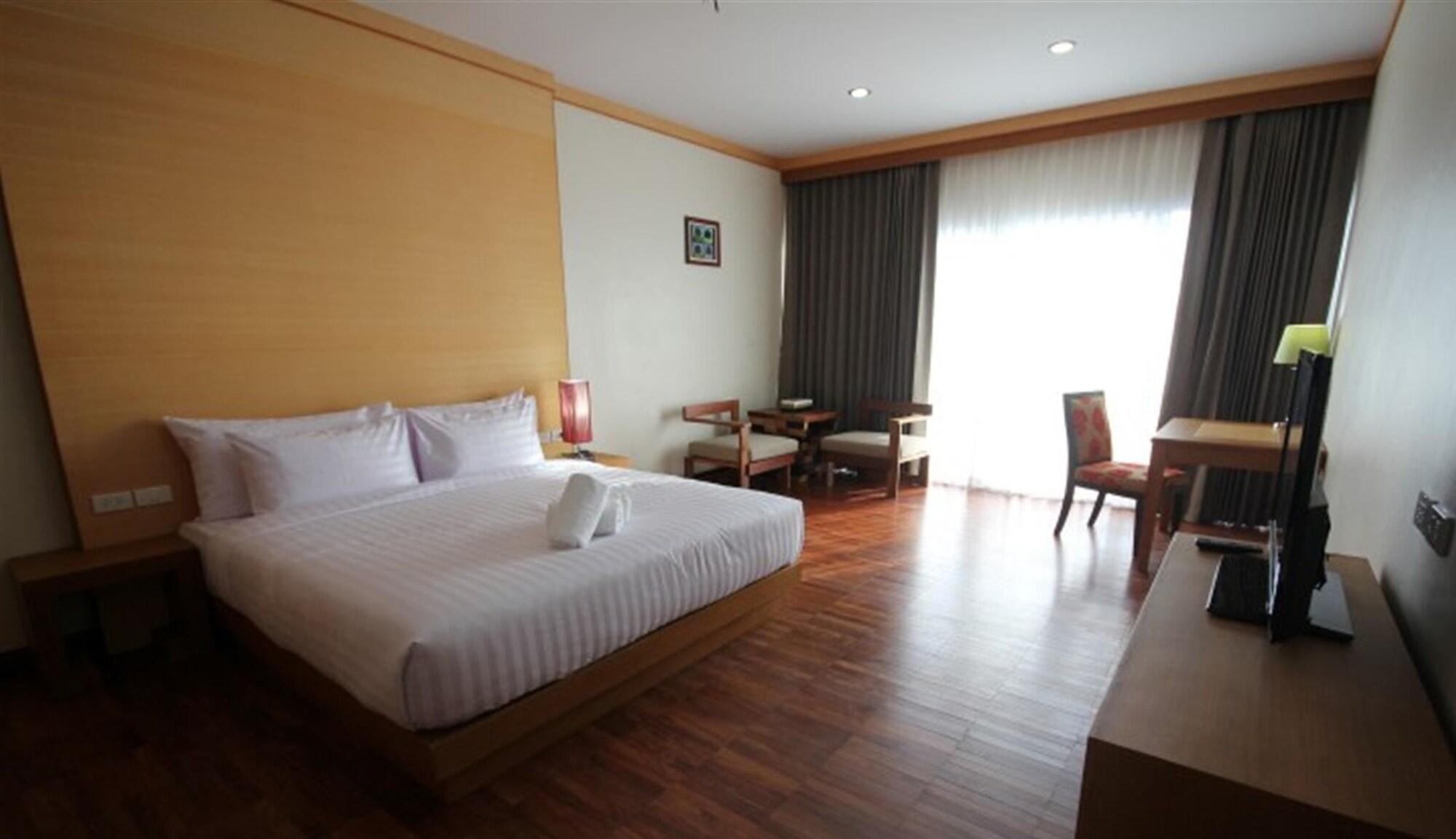 Taman 4*