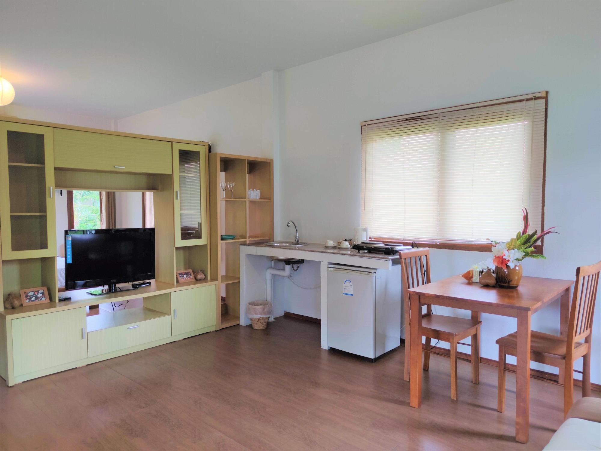 Armonia Village And