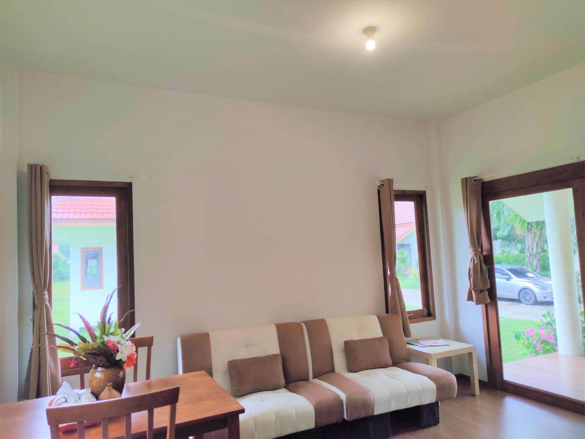 Resort Armonia Village And