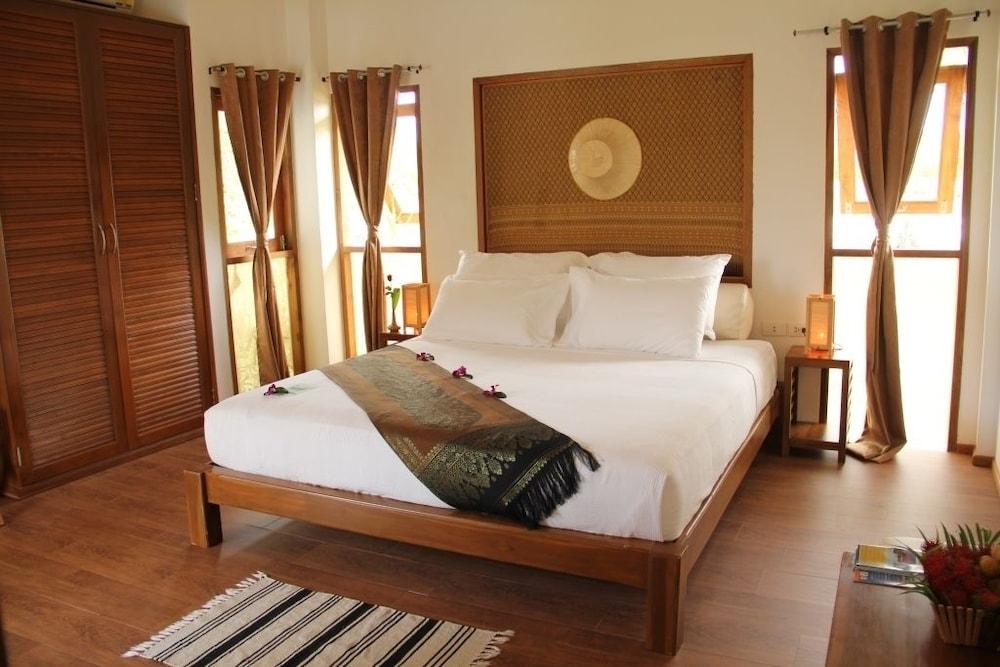 Resort Armonia Village And Chumphon