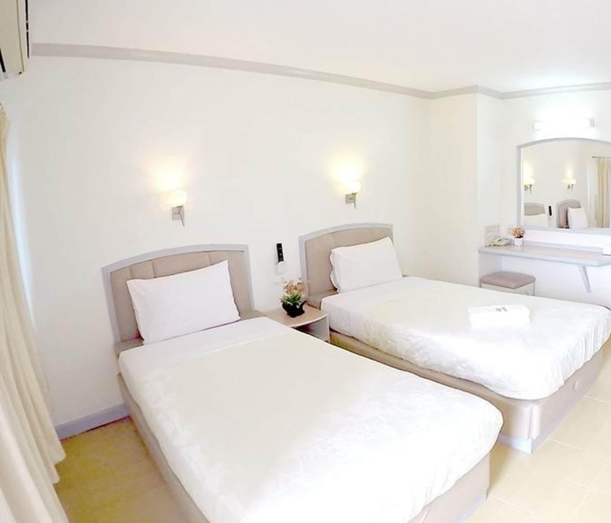 P.a. Place Hotel 3*