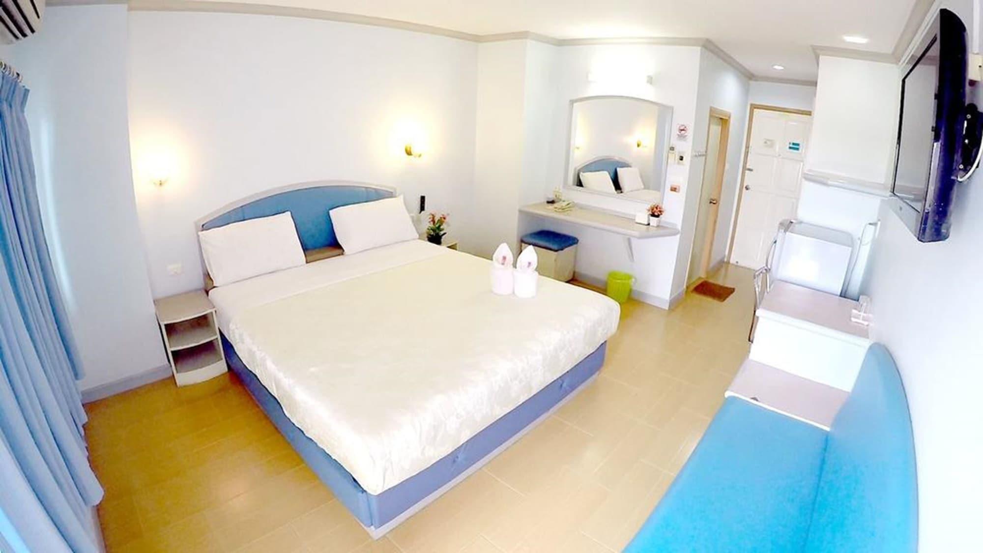 P.a. Place 3*