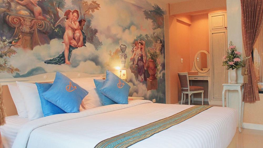 Hotel Ayara Grand Palace 4*