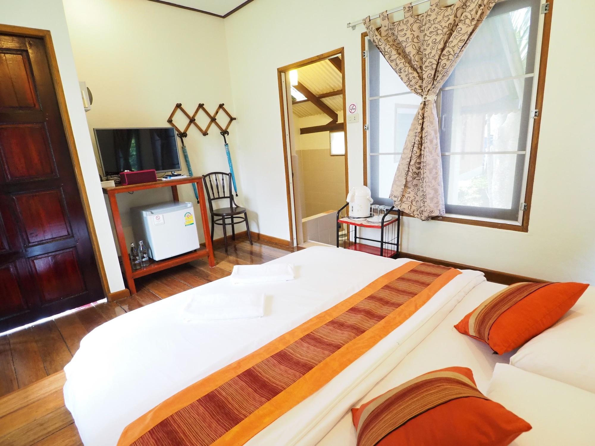 Baan Pun Sook Resort *