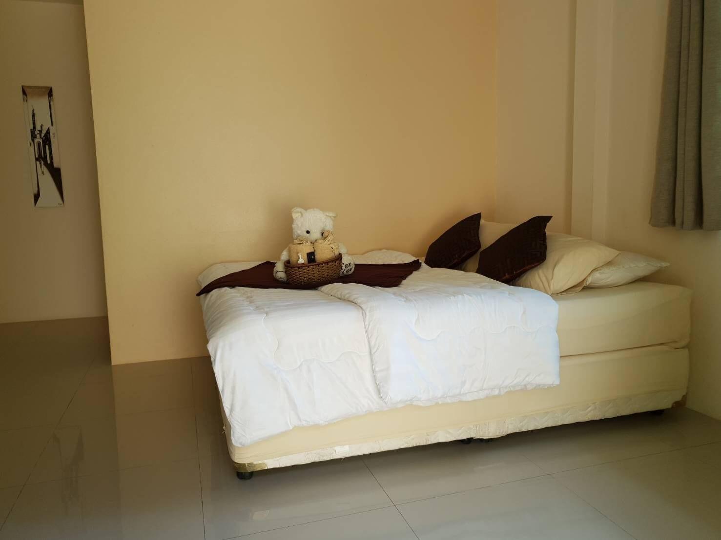 Resort Baan Suan Phidchamika 3*