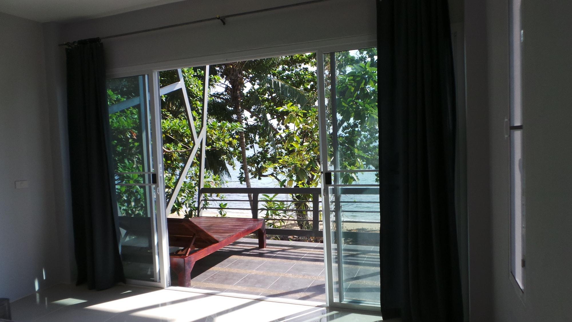 Ao Pong Guest house *