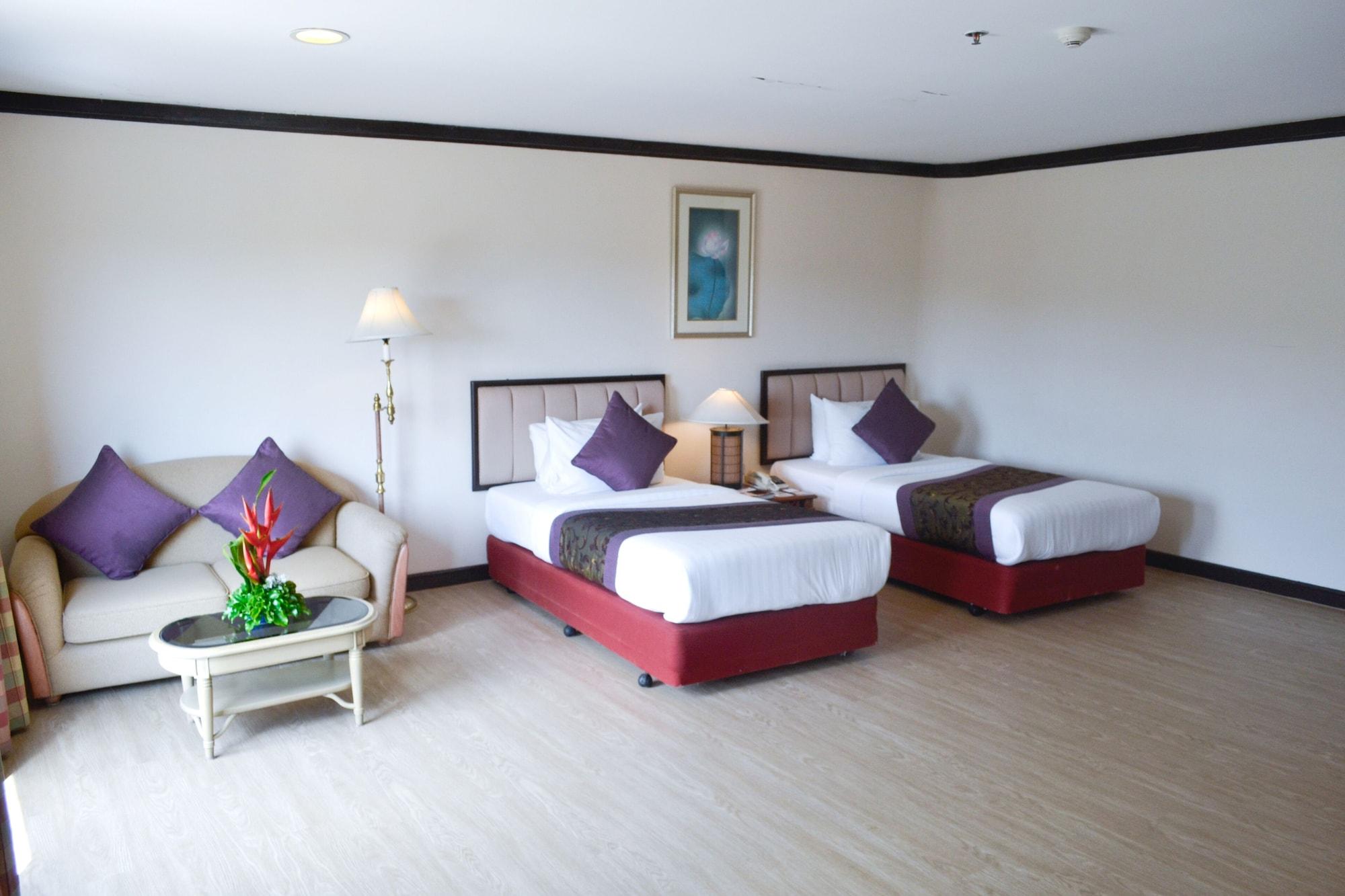 Imperial Phukaew Hill Resort