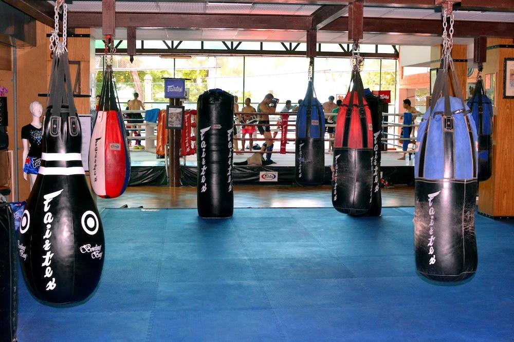 Fairtex Express Hotel 3*