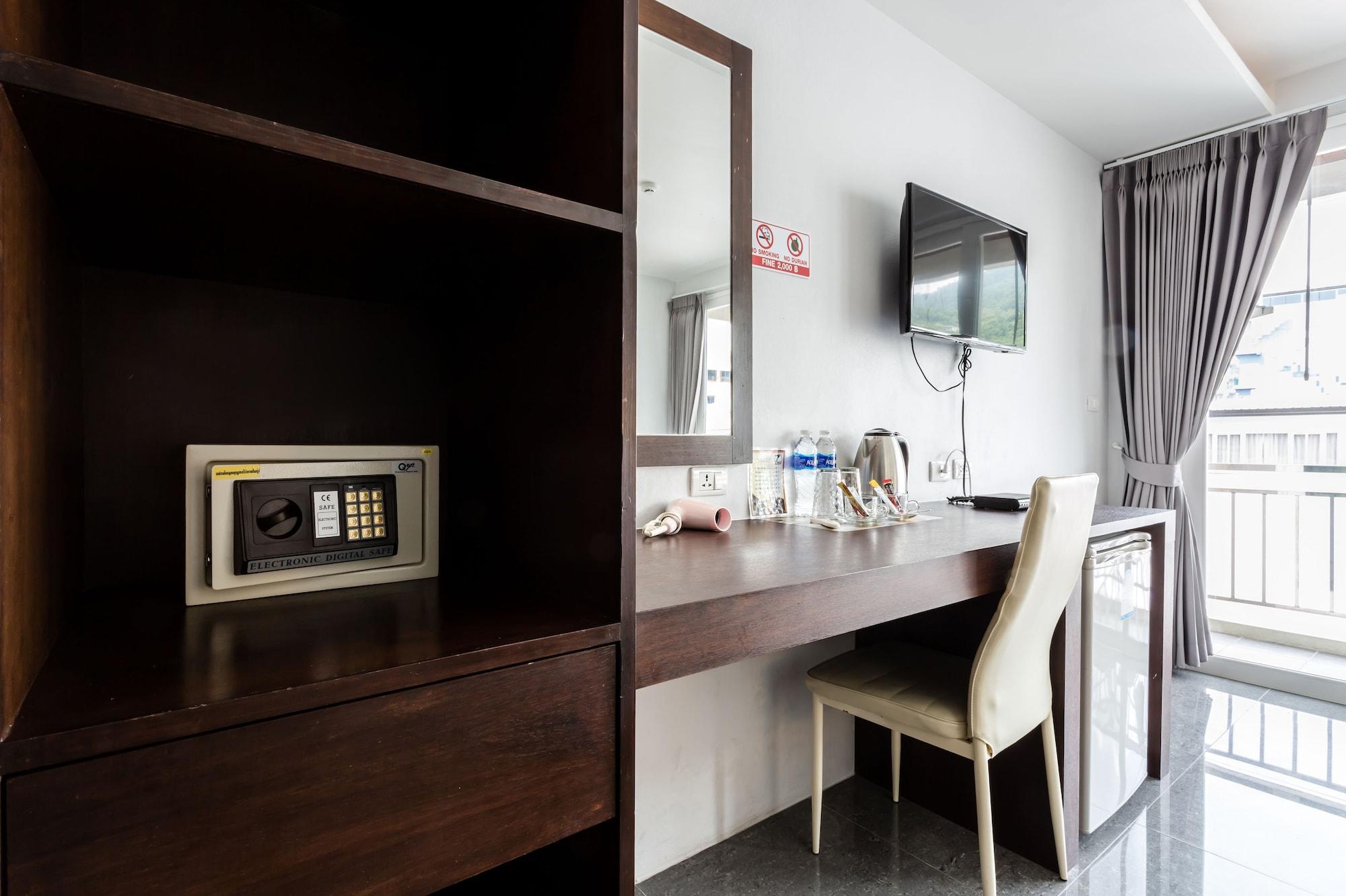77 Bangla - Sha Certified Hotel Phuket