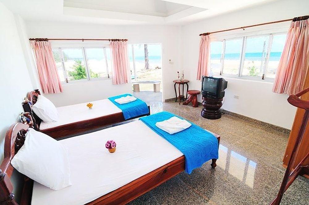Resort Koh Talu Island Bang Saphan Noi