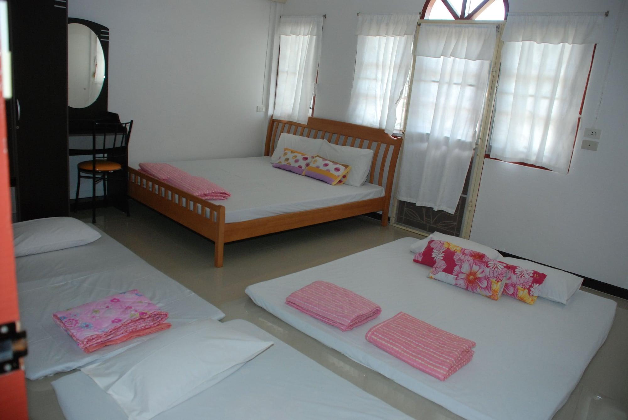 Baan Khun Nong *